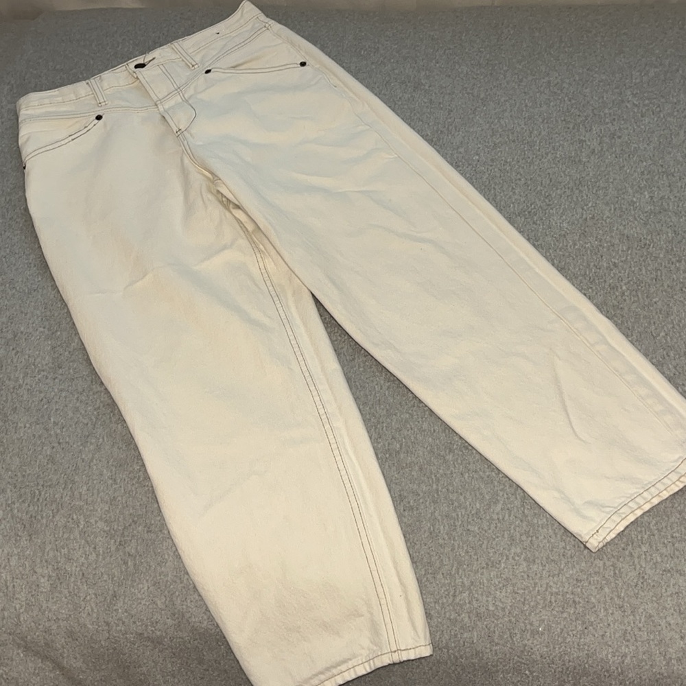 Womens Abercrombie & Fitch High Waisted Jeans Size 8 Relaxed White Coastal Mom